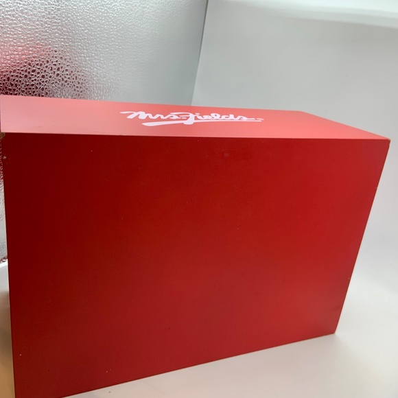 Vintage Mrs. Fields Wooden Logo Box Retro 11" Crate Red/White - Picture 13 of 16